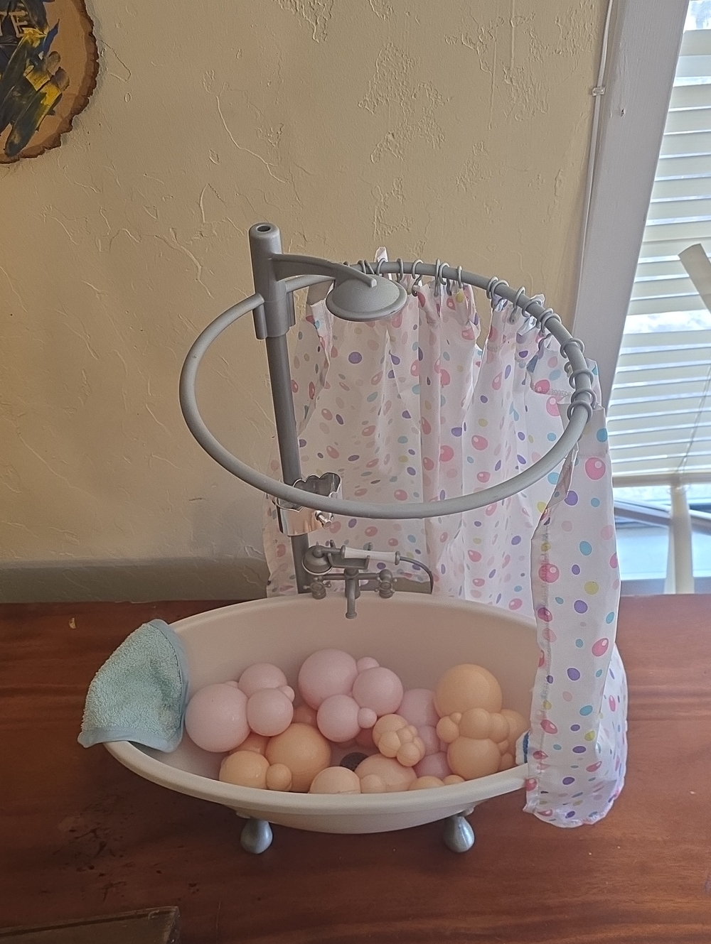 American Girl Doll Kids Polka Dot Bath Set with Pink & Cream Bubbles